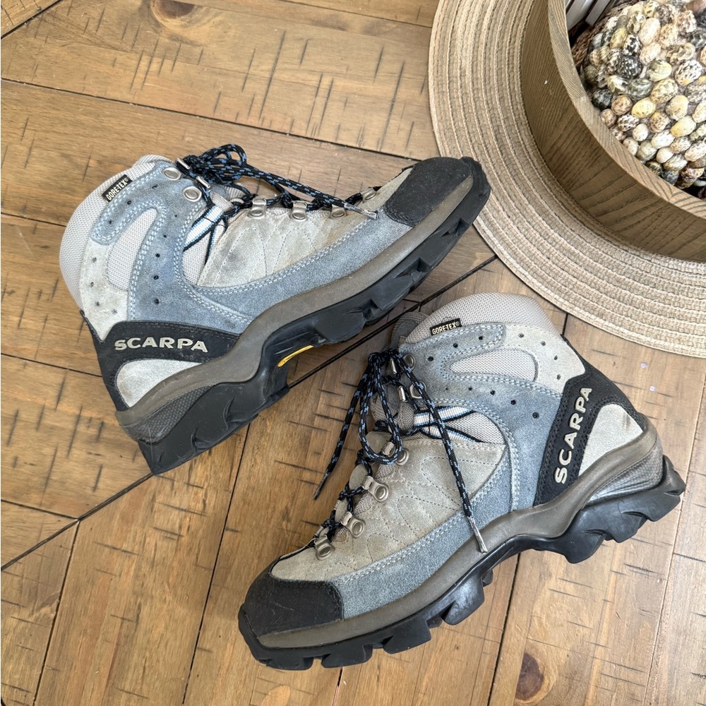 Scarpa Women’s  Go Up ZG XCR Gore-Tex Gray and Blue Hiking Boots